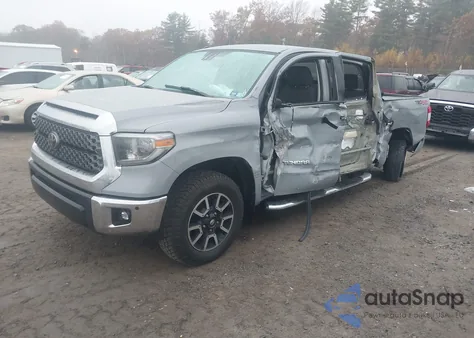 2018 Toyota Tundra Sr5 5.7L V8 z USA, uszkodzony, nr VIN 5TFDY5F18JX681217